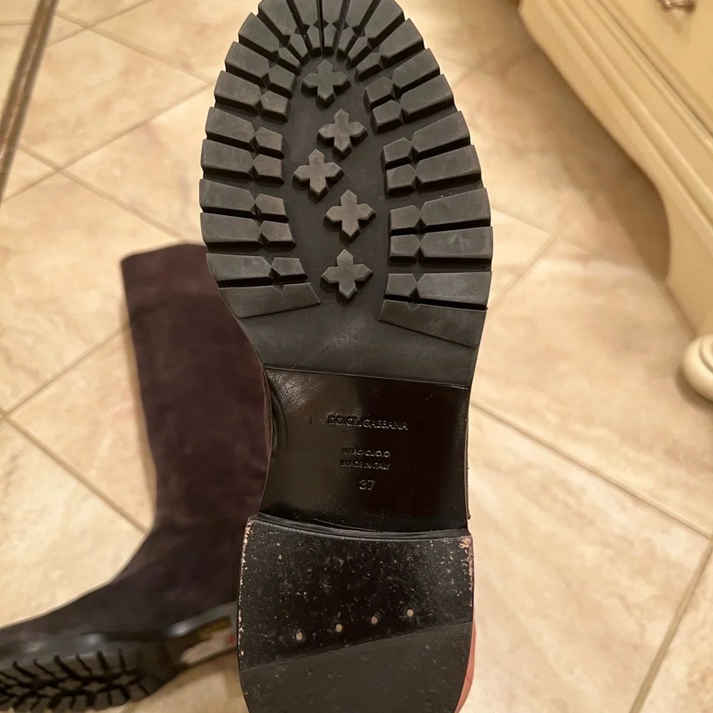 Dolce and Gabbana knee high suede boots - Picture 9 of 10
